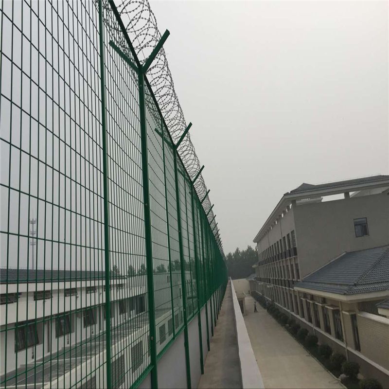 靠近獄墻的建筑物上防攀越式隔離網(wǎng)標準技術要求
